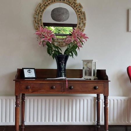Riverfield Bed And Breakfast Gorey Esterno foto